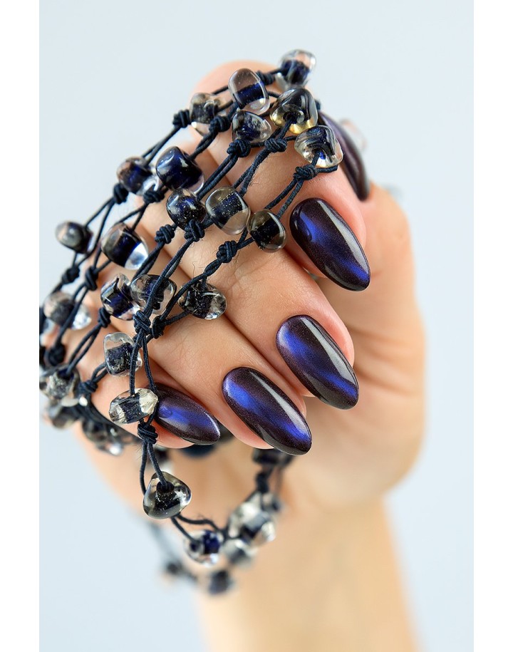 613  Cat Eye Blue Semilac